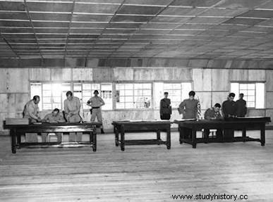 朝鮮戦争 (1950-1953) 