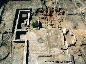 考古学的なアジェンダでローマの都市の生活を発見する 