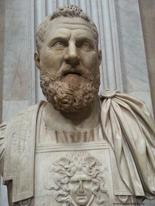 그리고 Commodus 이후에는 무엇입니까? 다섯 황제의 해. 