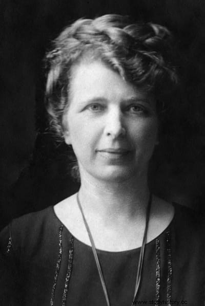 D-Day에 노르망디에 상륙한 유일한 여성인 마사 엘리스 겔혼(Martha Ellis Gellhorn) 