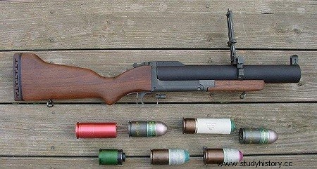 M79 (유탄 발사기) 