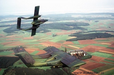 ノースアメリカン OV-10 ブロンコ 