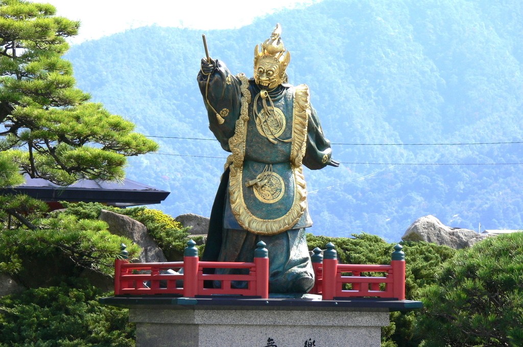 悲劇の師匠！そして中国史上最高のイケメン！蘭陵王「高長公」の短くも壮絶な人生について 