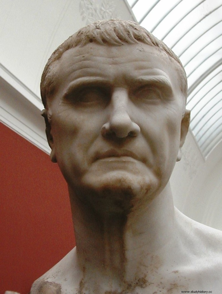 로마 최고의 부자! 세 사람 중 한 명인 마르쿠스 리키니우스 크라수스(Marcus Licinius Crassus)의 알려지지 않은 삶에 대해 