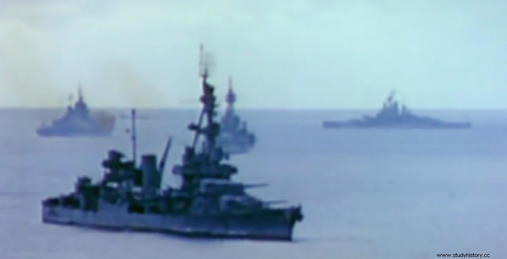 第二次世界大戦の戦線を描いた色彩豊かな映画 