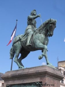 【ジャンヌ・ダルク】フランスを救い、フランスに殺された少女！ 
