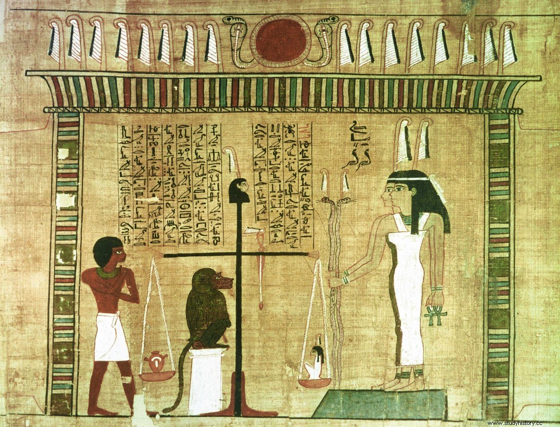 エジプト。 4000年前の羊皮紙の謎 