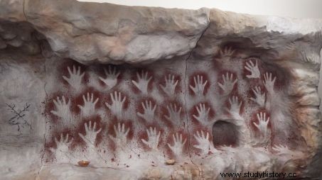 先史時代の芸術家の性別を定義するための生体認証の使用 