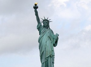 自由の女神は、30年前にスペインで作られた自由の女神のコピーになるのでしょうか？ 