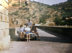 1987년 여름을 위해 Puente de Alcántara를 구합시다. 