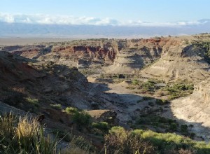 ダチョウの卵殻ビーズがアフリカの5万年前のソーシャルネットワークを明らかにする 