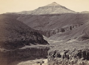 El-Qurn, the pyramid-shaped Egyptian holy mountain at the foot of which is the Valley of the Kings 