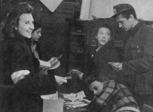 Wanda Gertz  Lena  - 본토군  디스크 의 여성 사보타주 부대 조직자 