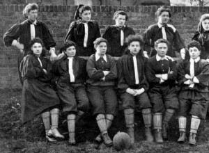 英国女子サッカーの歴史と現代リバイバル 