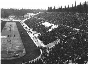 4 апреля 1968 года, день, когда АЕК была коронована королевой. 