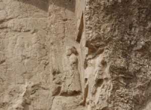 Iran:an unknown inscription discovered near the tomb of Darius 