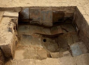 中国：2000年前の豪華大浴場を発見 