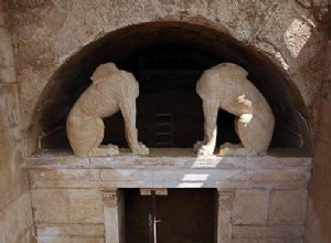 アンフィポリスの墓（ギリシャ）：骸骨発見 