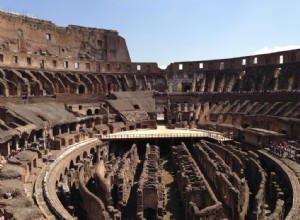 Which Architect Built the Colosseum? 