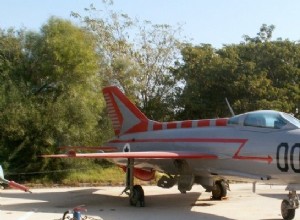Operation  Diamond ... Mossad s kingdom for a MiG (vid.) 